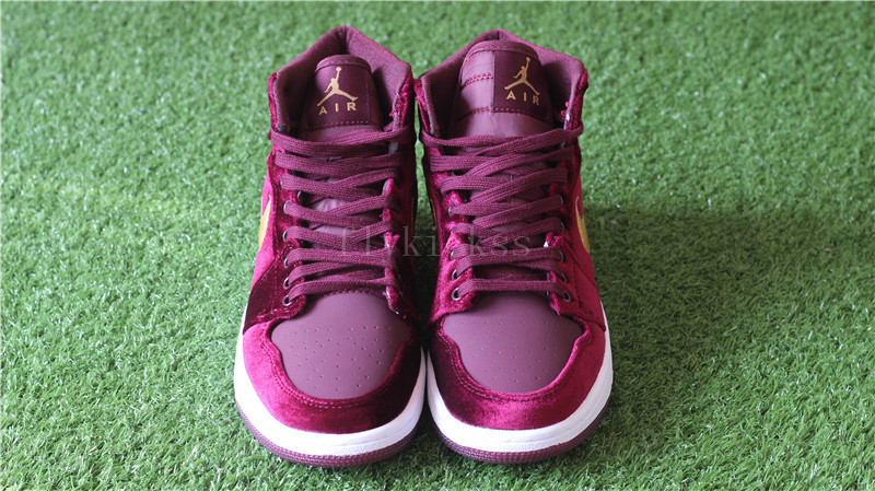 Authentic Air Jordan 1 Velvet Night Maroon